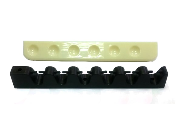Wall Cue Rack With Flexible Rubber Cue Clips For 6 Cues
