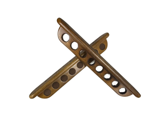 Knight Shot Wall Cue Rack | 8pcs Cues | Oak Finishing