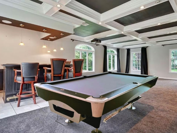 Knight Shot Spyder 8ft Pool Table – Ball Return System